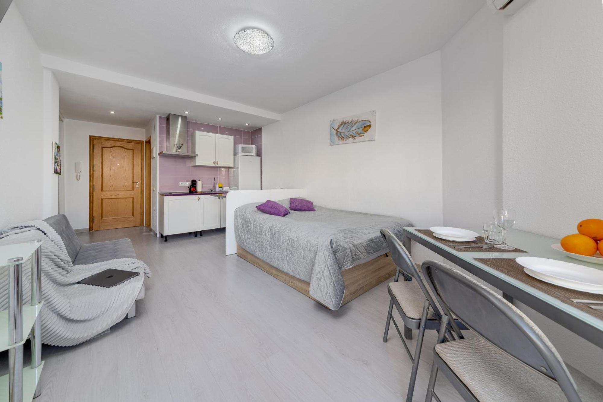 Apartment Near Beach, Playa Del Cura Torrevieja Bagian luar foto