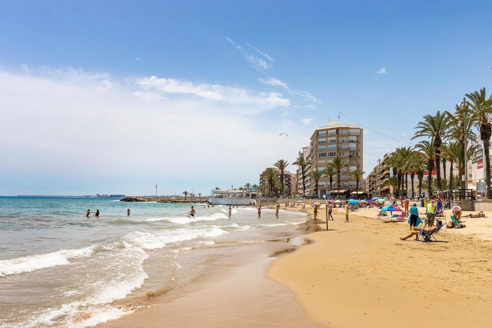 Apartment With Pool Near Beach, Playa Del Cura Torrevieja Bagian luar foto