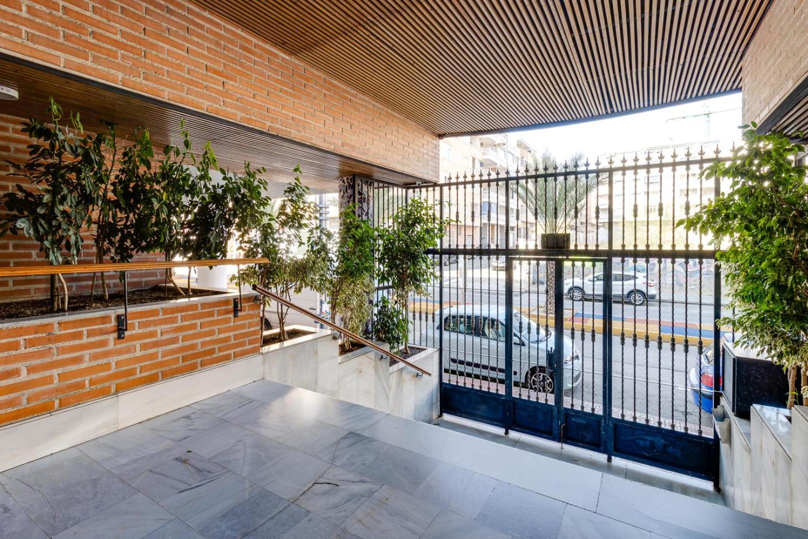 Apartment With Pool Near Beach, Playa Del Cura Torrevieja Bagian luar foto